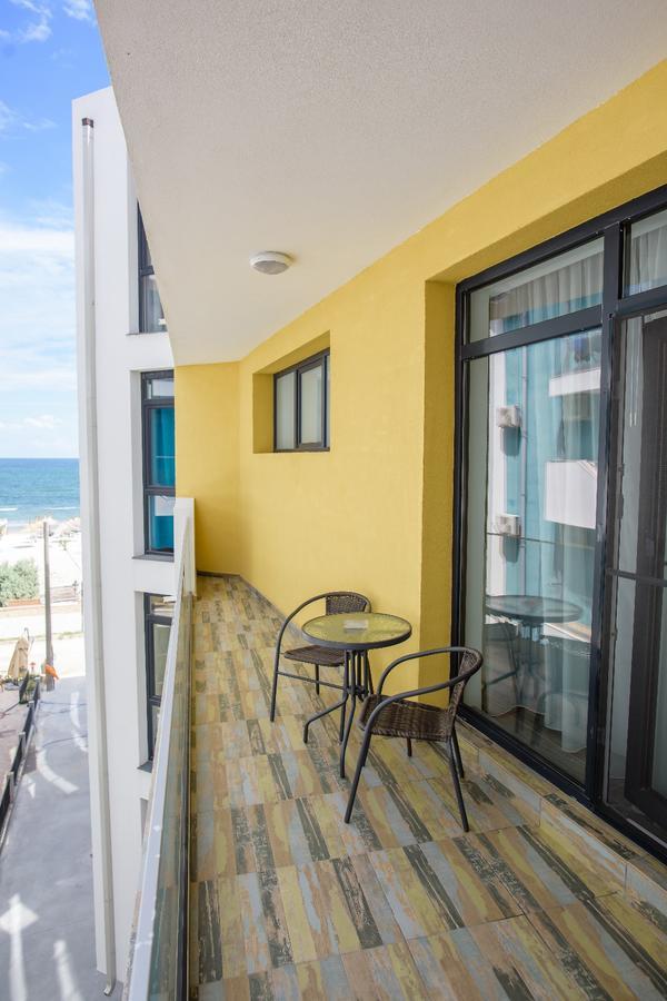 Constantinos Apartment Mamaia Nord Năvodari Extérieur photo
