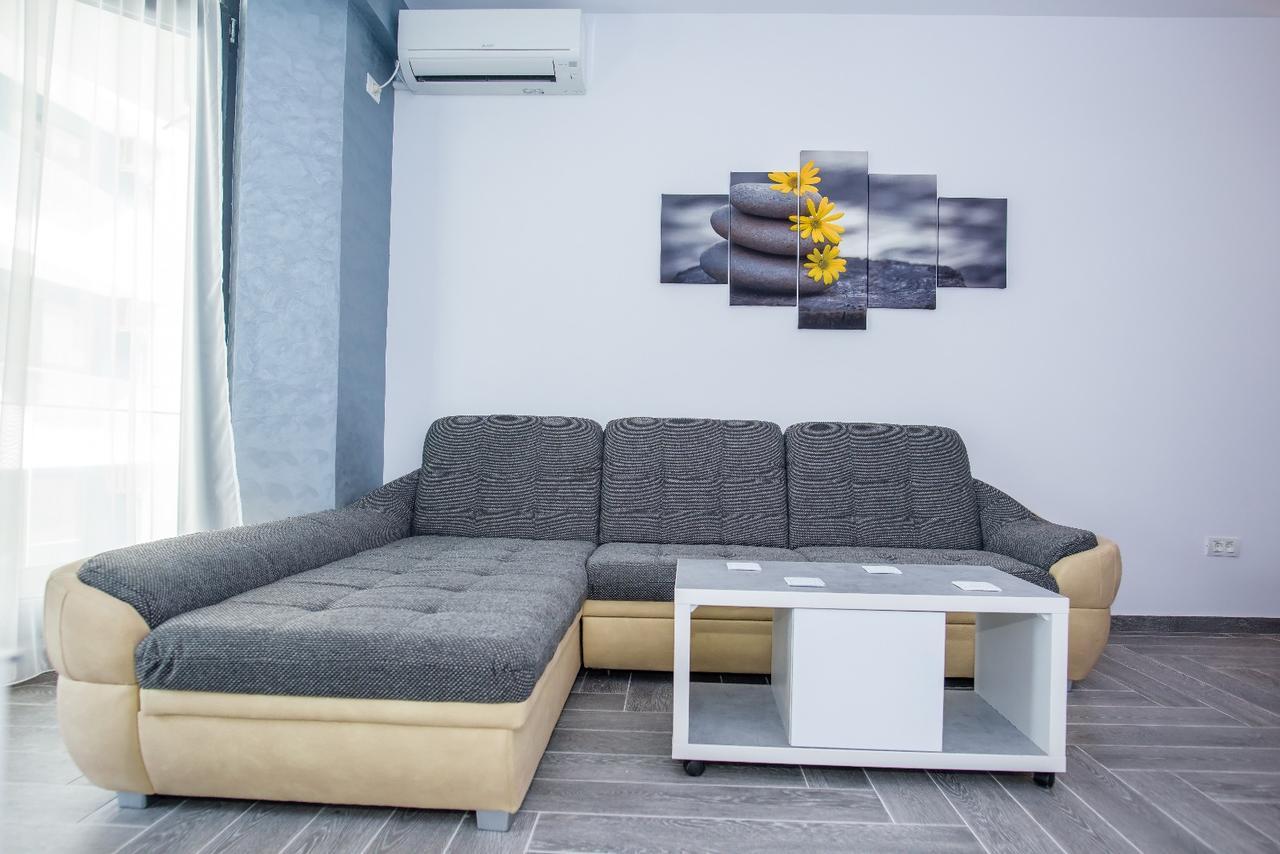 Constantinos Apartment Mamaia Nord Năvodari Extérieur photo
